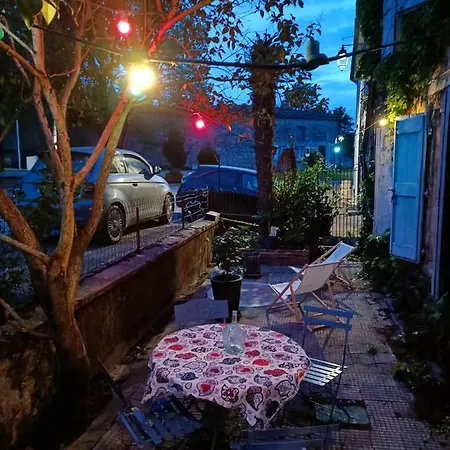 L'ecrin לינה וארוחת בוקר